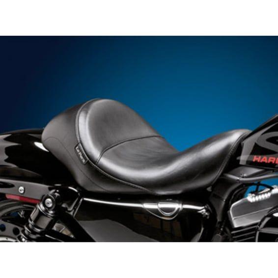 LePera, Aviator solo seat. Black, smooth