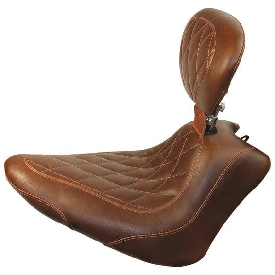 Wide Tripper solo seat. With rider backrest