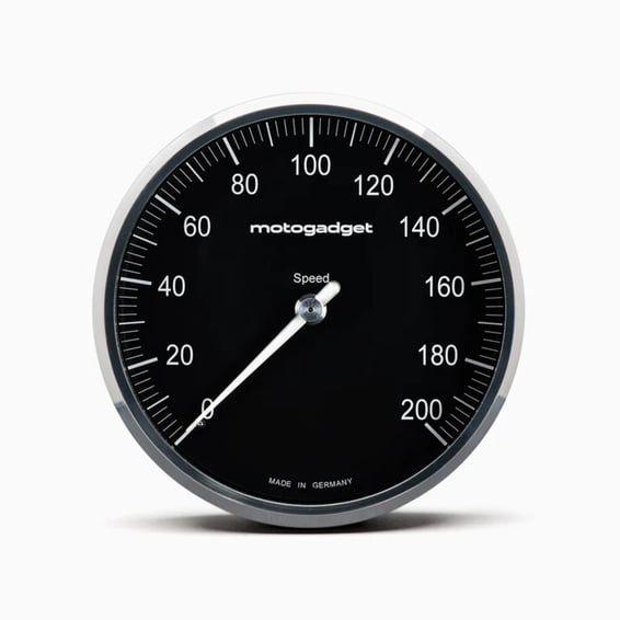 Chronoclassic 2 'Speedo Face'. Polished bezel