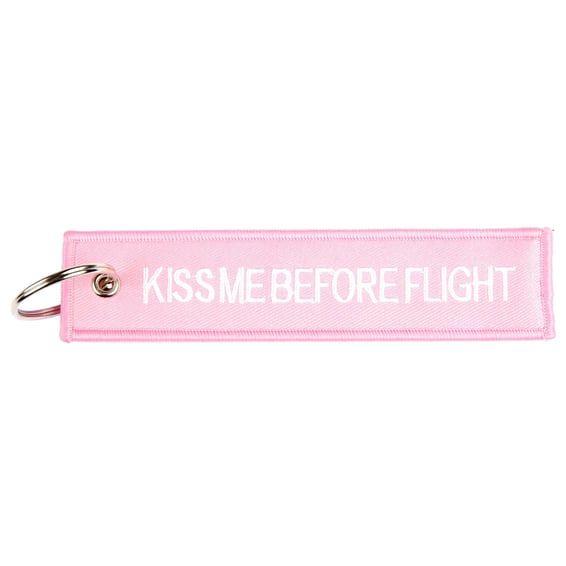 Kiss me before flight keychain