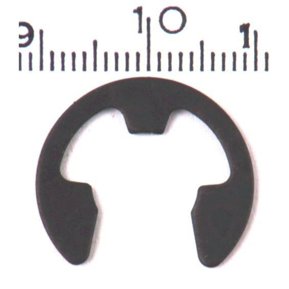 Retaining ring, choke cable