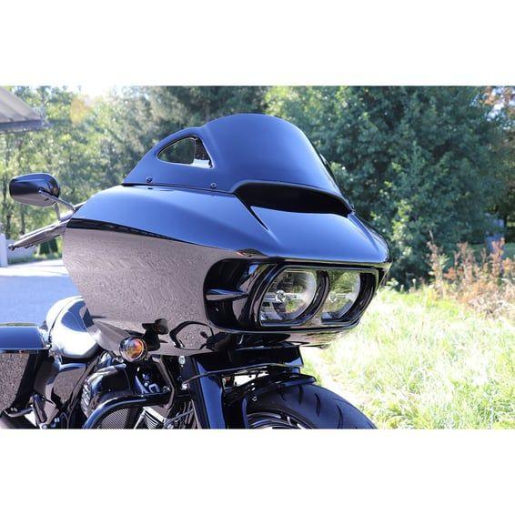 windshield 'Racing'. Gloss black