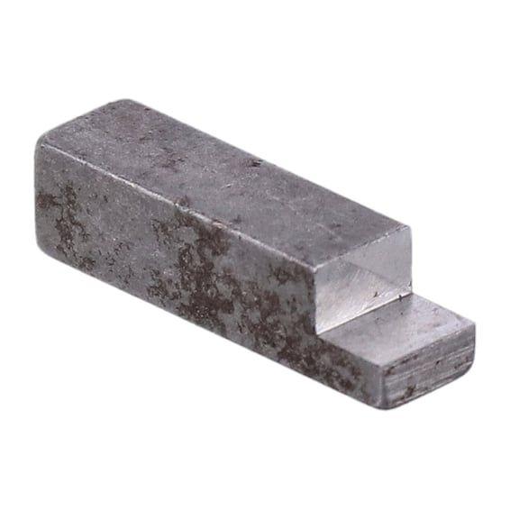 sprocket/pinion shaft key