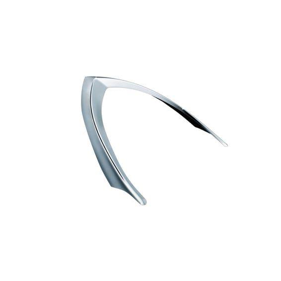 Taillight top trim